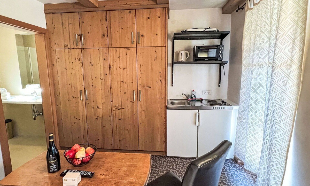 Oberndorf in Tirol Apartment | Beautiful apartment for 2 people with WIFI, TV and balcony