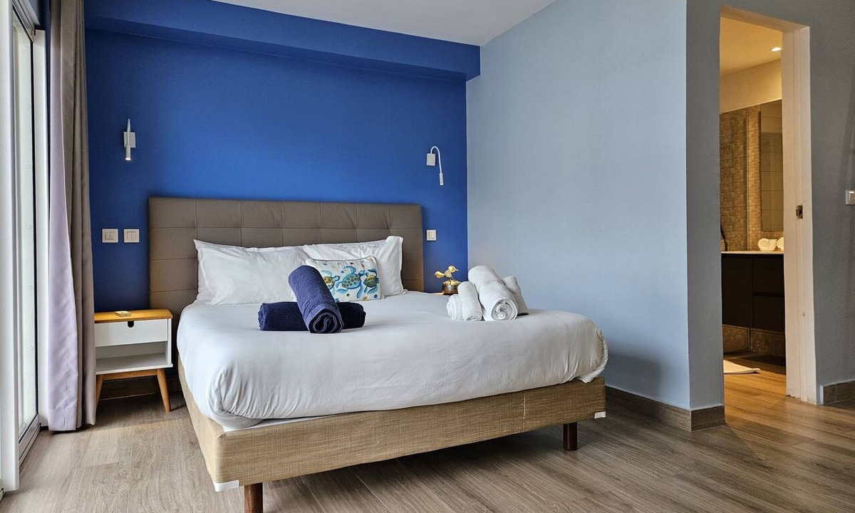 Grand Case Apartment | Charming flat overlooking Grand Case