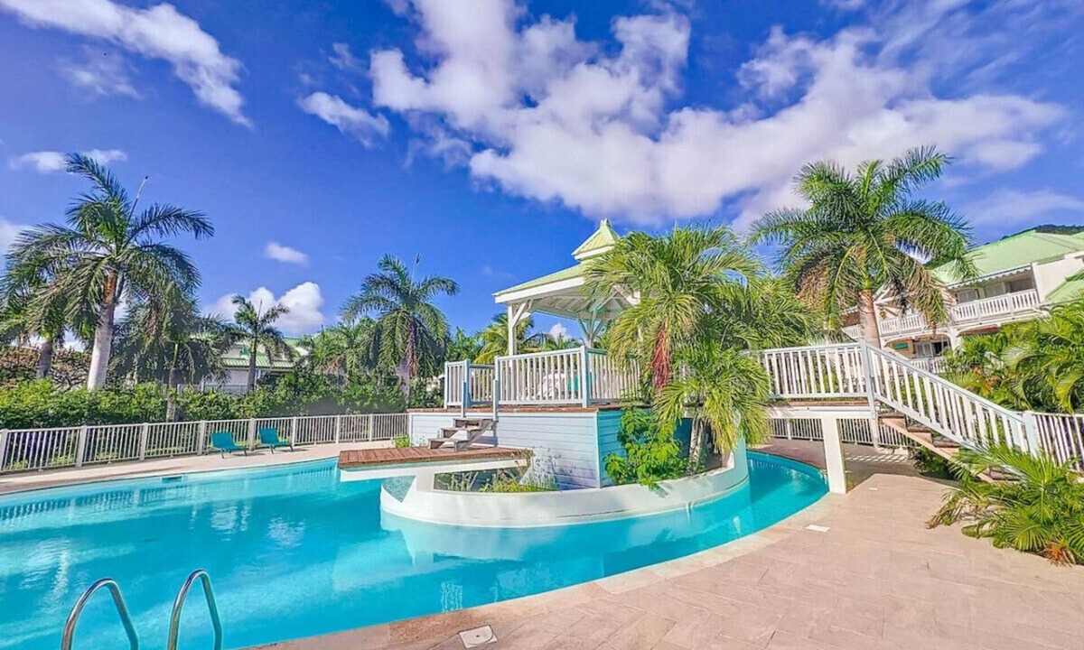 Anse Marcel Apartment | Dolce Riviera – Walk to Beach, Pool View, 2 Bedrooms