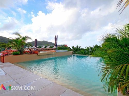 Anse Marcel Apartment | Duplex Exceptionnel avec Terrasse et Connexion Internet - FR-1-734-72