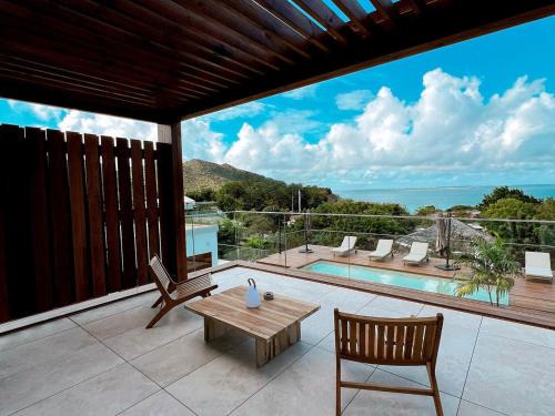 Anse Marcel Apartment | Penthouse Luxe avec Jacuzzi Privé et Piscine à Saint-Martin - FR-1-734-64