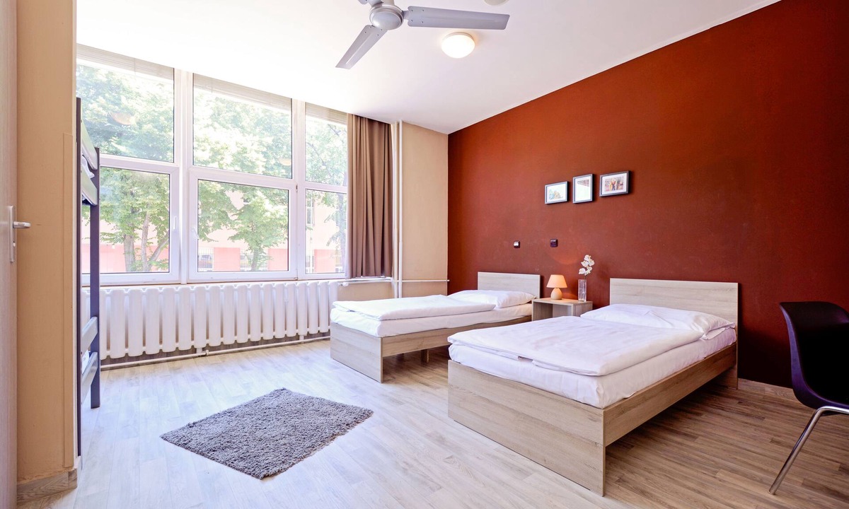Holesovice Hotel | Plus Prague Hostel