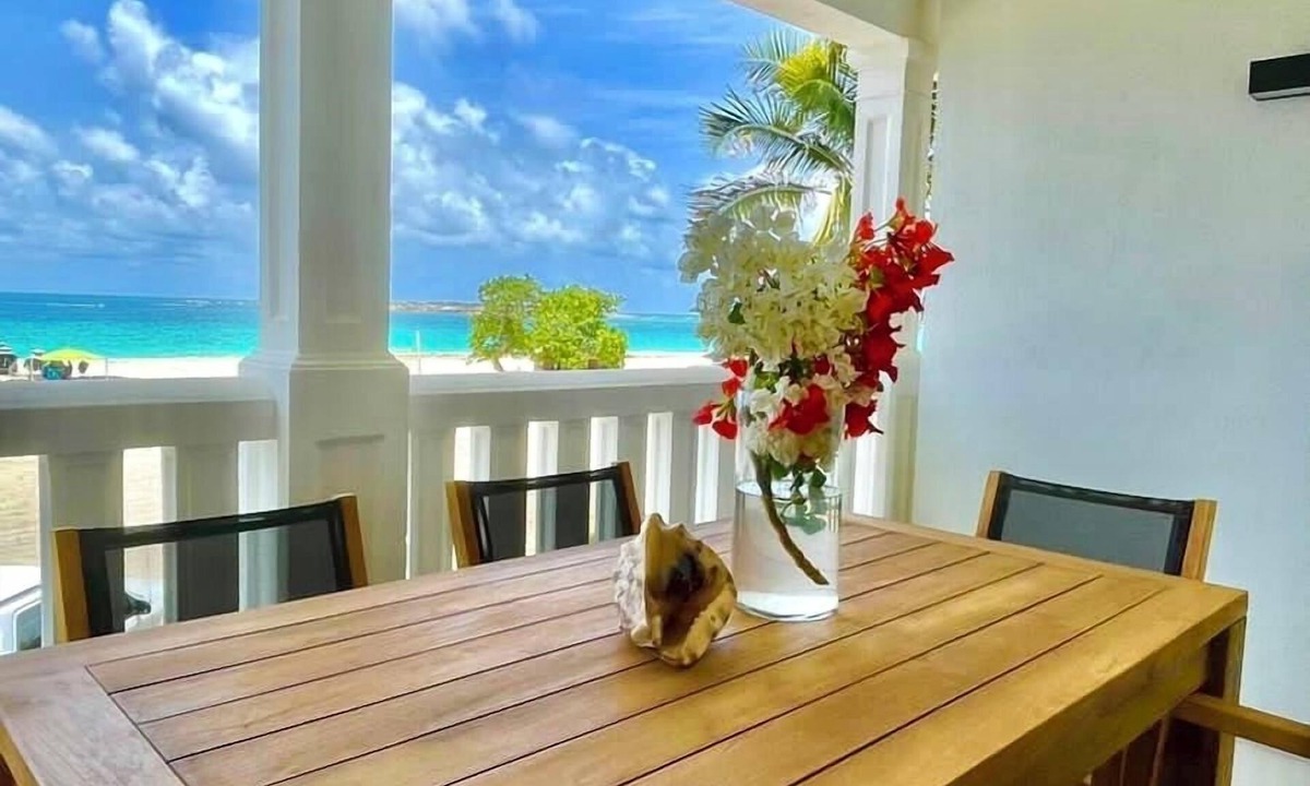 Orient Bay Apartment | Sea view appartment in the center of Orient bay