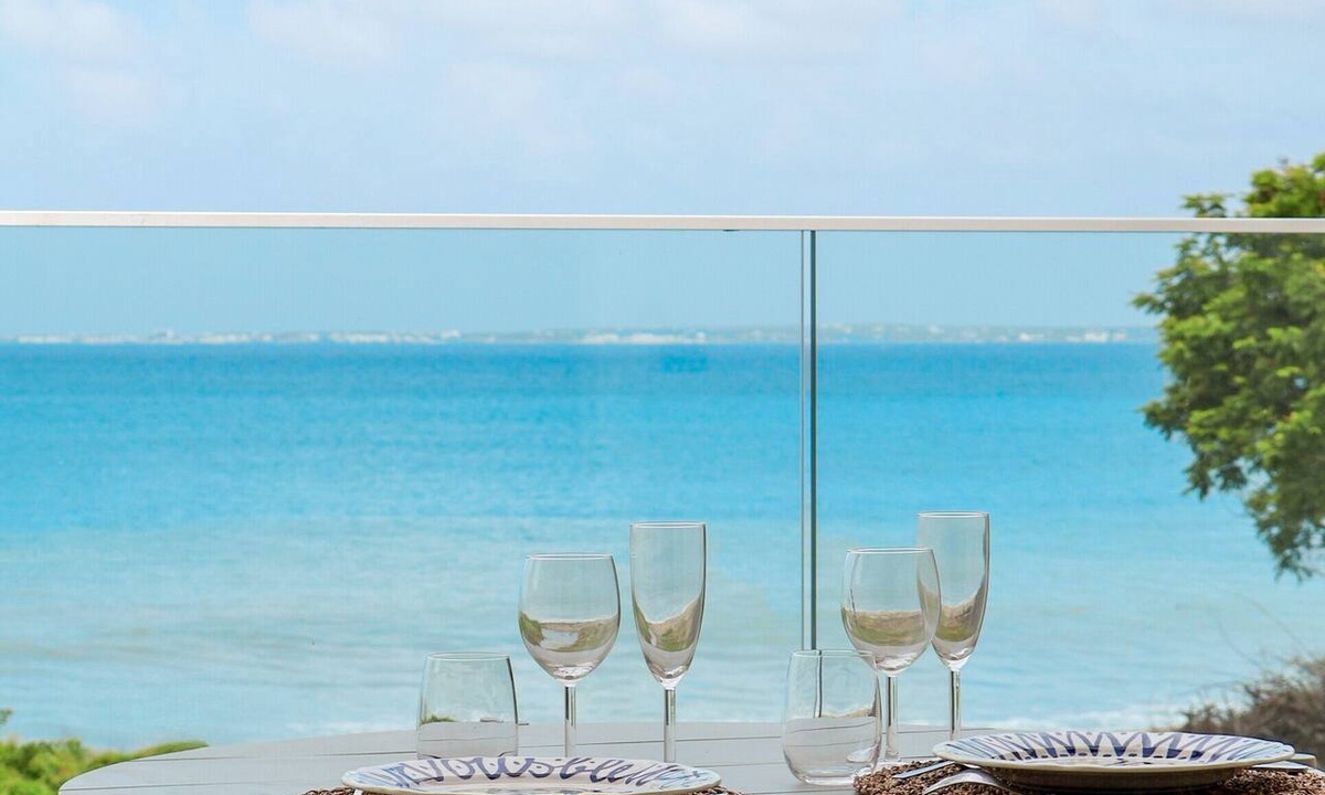 La Savane Apartment | Stylish Water front Apartment with Pool, Sea Nova 7, Friar’s Bay