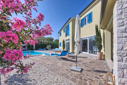 Muzini Villa | Villa 1519