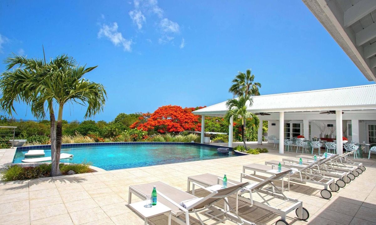 Les Terres Basses Villa | Villa Encore | A Grand Caribbean Estate with Panoramic Sea Views