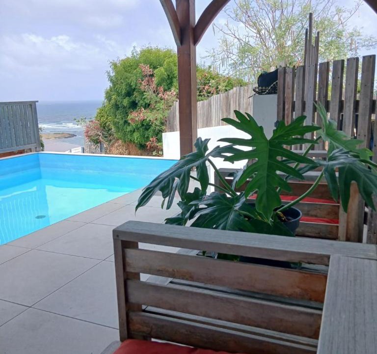 Oyster Pond House | Villa Hill-Sea