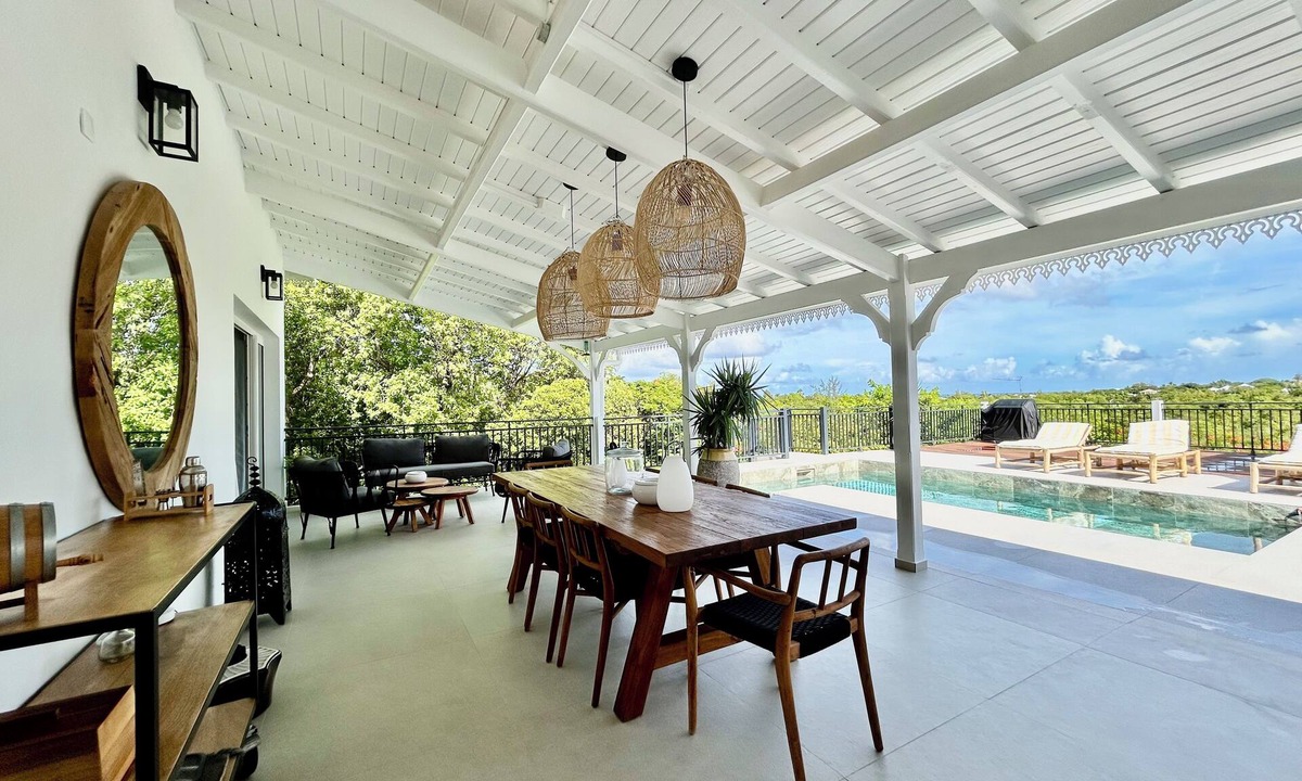 Les Terres Basses Villa | Villa Les Oliviers - Elegance & Serenity