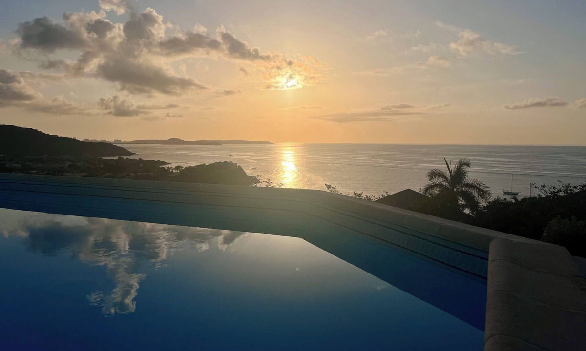 Grand Case Villa | Villa lucie, Sunset over Friars bay and Anguilla