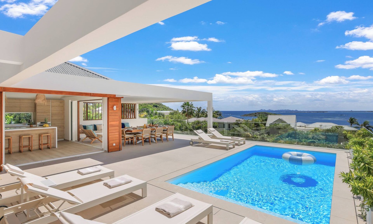 Cul de Sac Villa | Villa Sun Stunning 5BR Villa in Cul-de-Sac Bay with sea views and private pool