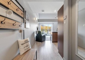 INITIAL - L'OURS - Mont-Sainte-Anne in Beaupré
