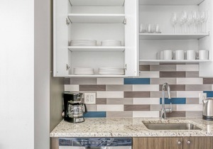 Serene East Cambridge 2BR w/Gym & W/D, near Lechmere T, by Blueground in Cambridge