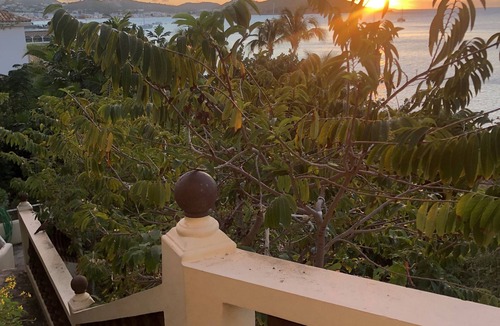 Grand Case House | 1 Bedroom Private vacation home in Saint-Martin