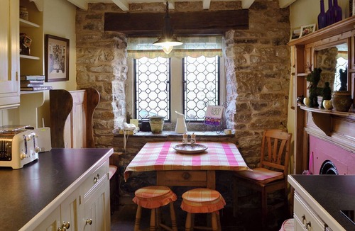 Peak District Cottage | 3 bedroom accommodation in Castleton