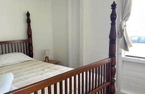 Marigot Bed & Breakfast | A relaxing bed-and-breakfast in the city center