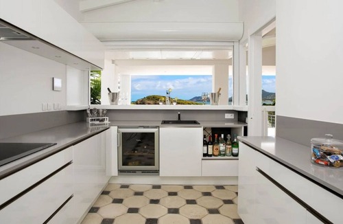 Nettle Bay Villa | Amethyst Cliffside villa with stunning ocean views