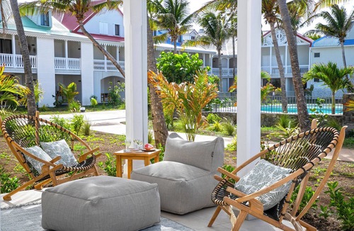 Orient Bay Apartment | Appartement vue Mer, Accès Direct Plage D'orient Bay