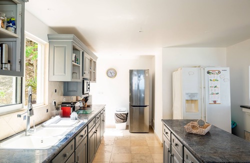 Orient Bay Villa | Beautiful villa with swimming pool and panoramic ocean view, relax!