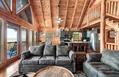 Smoky Mountains Cabin | Best Panoramic Views! Hot Tub | Fire Pit | Top 10%