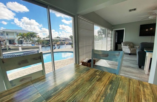 The Cove House | Blissful, serene waterfront Deerfield Beach retreat. Close to the beach.