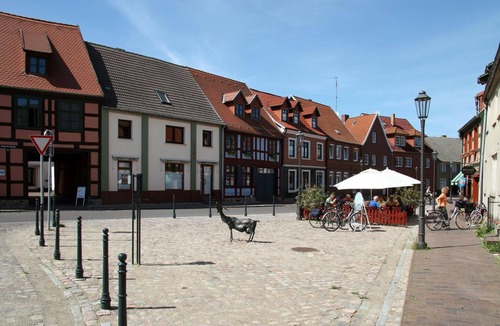 Muritz Apartment | Comfortable first floor apartment with terrace & sauna