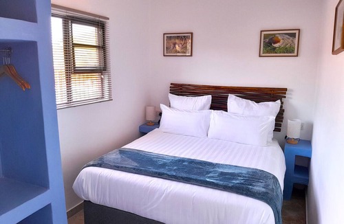 Ramotswa Cabin | Crocodile Pools Safari Lodge