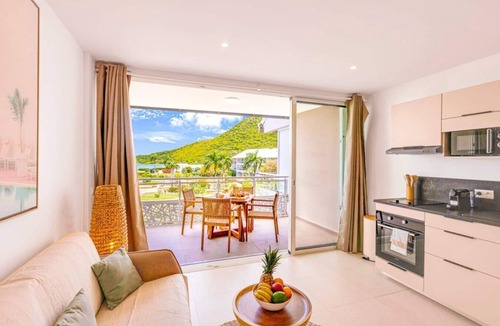 Anse Marcel Apartment | DDL 624, sea view, beach front, serenity and comfort