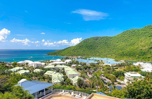 Anse Marcel Apartment | Koala 2, elegant studio with sea view in Anse Marcel