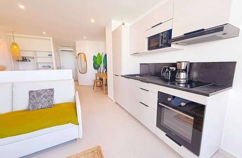 Anse Marcel Apartment | La Case à Sucre – Peaceful retreat, sea view, beach front