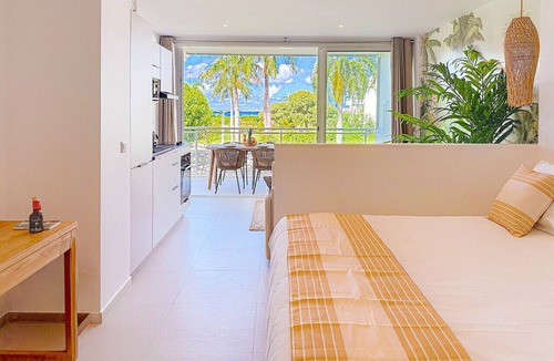 Anse Marcel Apartment | La Case à Sucre – Peaceful retreat, sea view, beach front