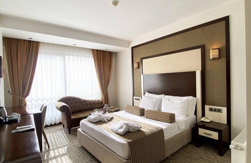 Bagbasi Hotel | Lavin Otel