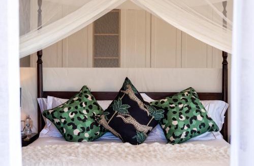 Limpopo-Lipadi Private Game Reserve Hotel | Lotsane Limpopo Luxury River Lodge