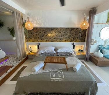 Baie Nettle Apartment | Love Beach Loft
