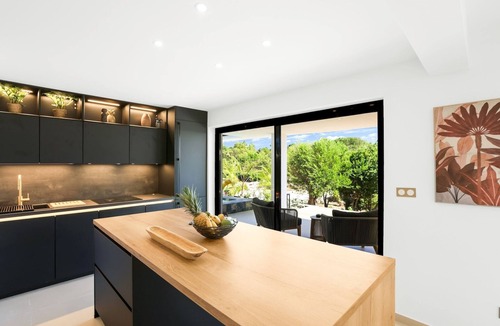 Plum Bay Villa | Luxury Villa Nuit Jade * 5 bedrooms and ocean view