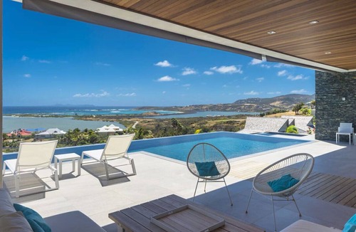 Orient Bay Villa | Luxury Villa Overlooking Orient Bay