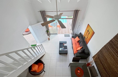 French Cul de Sac Apartment | Mango Orange duplex with pool