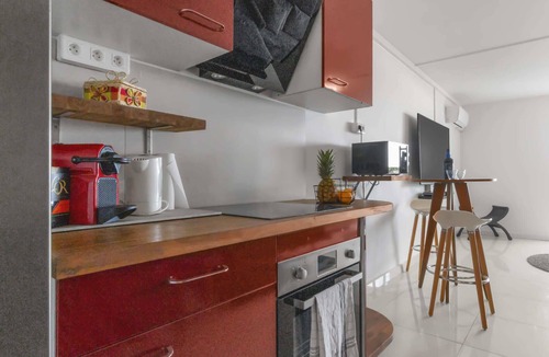 Marigot Apartment | Marigot Bay - Studio Apartment, Sleeps 4