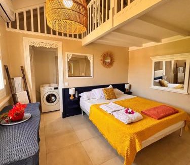 Orient Bay Apartment | Orient Bay charming