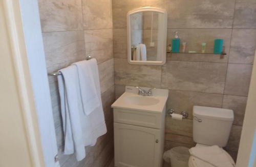 La Savane House | Over The Hill Guest House