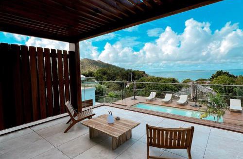 Anse Marcel Apartment | Penthouse 2 Niveaux avec Jacuzzi et Piscine à Anse Marcel - FR-1-734-65