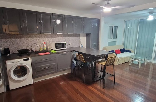 Orient Bay Condo | Remote Work Oasis at Mont Vernon St. Martin 1 BR Condo HI SPEED WIFI