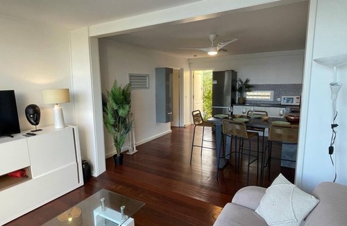 Orient Bay Condo | Remote Work Oasis at Mont Vernon St. Martin 1 BR Condo HI SPEED WIFI