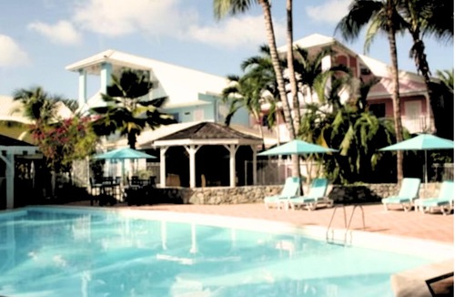 Rambaud Apartment | Renovated Studio with Terrace, 40m from Beach