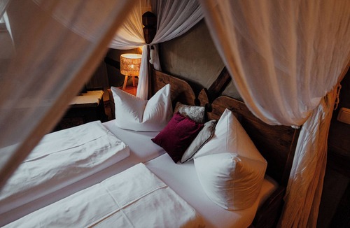 Oppurg Other | Romantic Manor Positz - Romantic Room