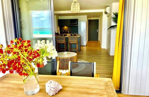 Orient Bay Apartment | Sea view appartment in the center of Orient bay