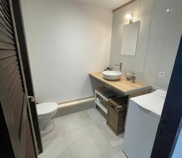 Orient Bay Apartment | Studio Saba cosy