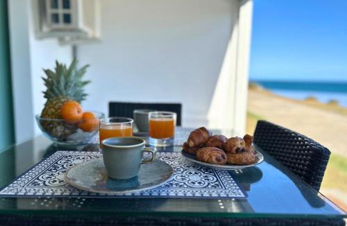 Orient Bay Apartment | Studio Tana, magnifique vue mer