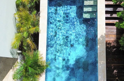 La Savane Apartment | Stylish Water front Apartment with Pool, Sea Nova 7, Friar’s Bay