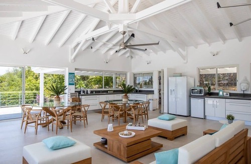 Les Terres Basses Villa | Villa Azur Dream – 7-Bedroom Ocean View Luxury Villa with Pool & Gym in Terres Basses, St. Martin