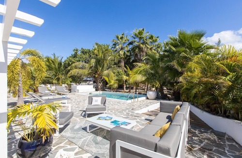 Plum Bay Villa | Villa Beach Cottage by Fantasia Villas